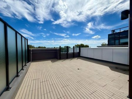 For Lease - 1475 O'Connor Drive Unit# 2, Toronto, Ontario - Photo 2