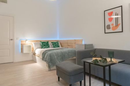 Calle de Santa Engracia, Madrid, Community of Madrid 28010 - Photo 2