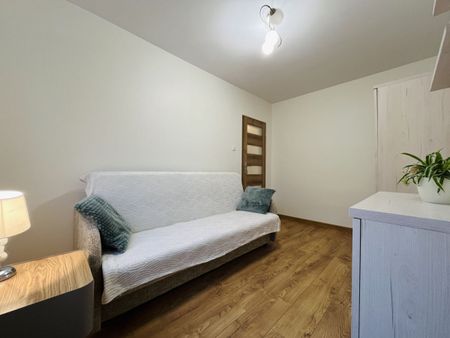 Po generalnym remoncie | Balkon | Metro | 2 pokoje - Photo 2