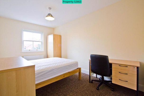 5 bedroom terraced house to rent - Photo 1