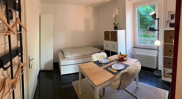 Kompakt, zentral und möbliert - perfekt für Studierende! - Photo 1