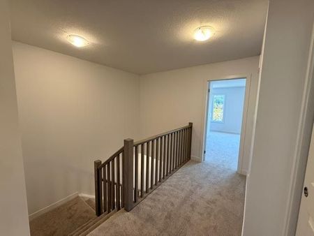 For Lease - 24 Oak Forest Common Crescent, Cambridge, Ontario - Photo 3