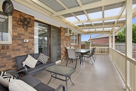 Charming 3-Bedroom Home in Epping - Photo 5