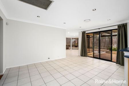 6 Bellenden Close, Glenwood, NSW 2768 - Photo 4