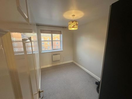 2 bedroom apartment to rent - Photo 3