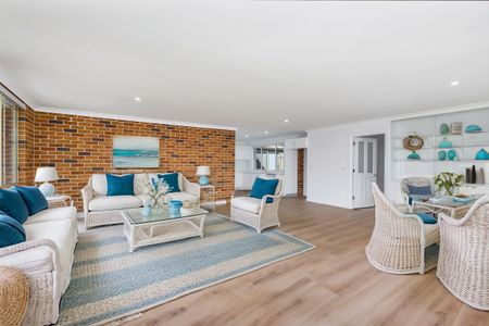 Perfectly positioned - Photo 4