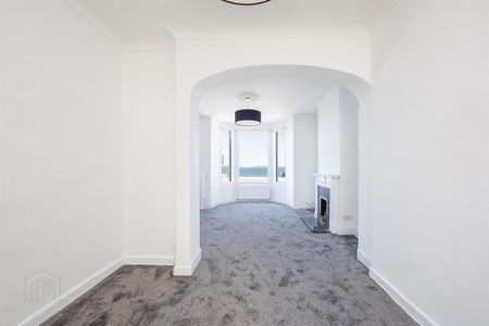 56 Ballyholme Esplanade, Bangor, BT20 5NJ - Photo 2