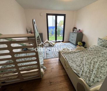 Helle 4-Zimmer Erdgeschosswohnung mit Garten - Photo 3