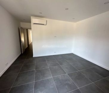 Location Appartement 3 pièces 70 m2 à Ajaccio - Photo 3