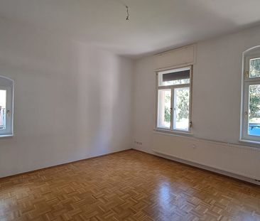 Schöne Wohnung in Jugendstilvilla! - Photo 3