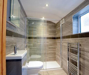 2 bedroom terraced house to rent - Photo 6