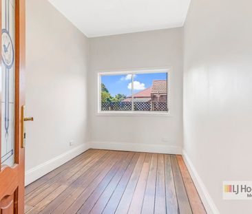 "Renovated and Convenient" - Photo 3