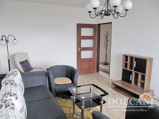 3 izbový byt na prenájom 84m2, Ďumbierska, Nitra - Photo 1