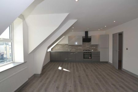 2 bedroom apartment to rent - Photo 4