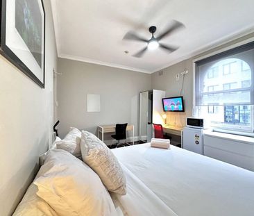 Haymarket - Prime Sydney Location - Cnr George St and Central Station - Photo 6