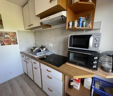 Location Appartement 1 pièce 10m² LA ROCHELLE 17000 - Photo 2