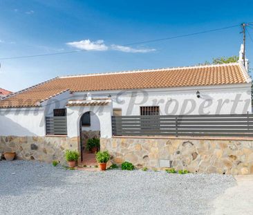 Country Property in Canillas de Albaida, Inland Andalucia in the mo... - Photo 4