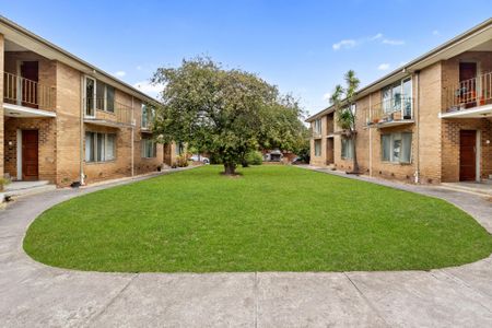 6/66 Moonya Road, Carnegie VIC 3163 - Apartment For Rent | Domain - Photo 5