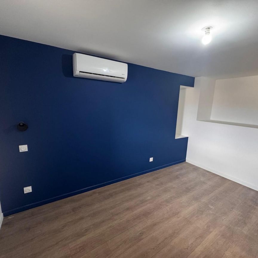 Location Appartement 2 pièces 39m² ST ETIENNE 42000 - Photo 1