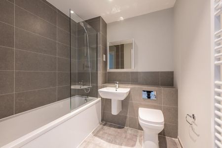 2 bedroom apartment to rent - Photo 5