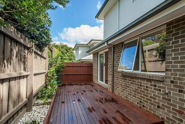 5/4 West Street, Nunawading - Photo 1