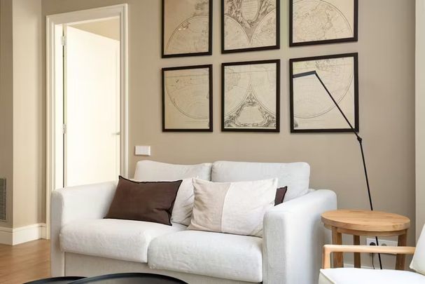 Carrer de Sagués, Barcelona, Catalonia 08021 - Photo 1