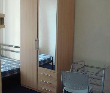 4 bedroom house to rent - Photo 4