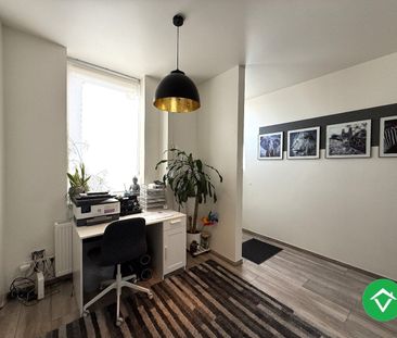 Prachtig gerenoveerde woning met 3 slaapkamers en tuin te Roeselare... - Photo 1