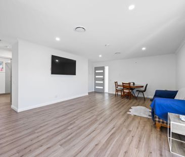 Accessible Summerhill living close to amenities. - Photo 1