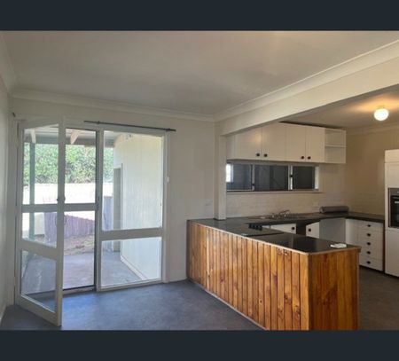 206 Bloomfield Street, Gunnedah, NSW 2380 - Photo 3