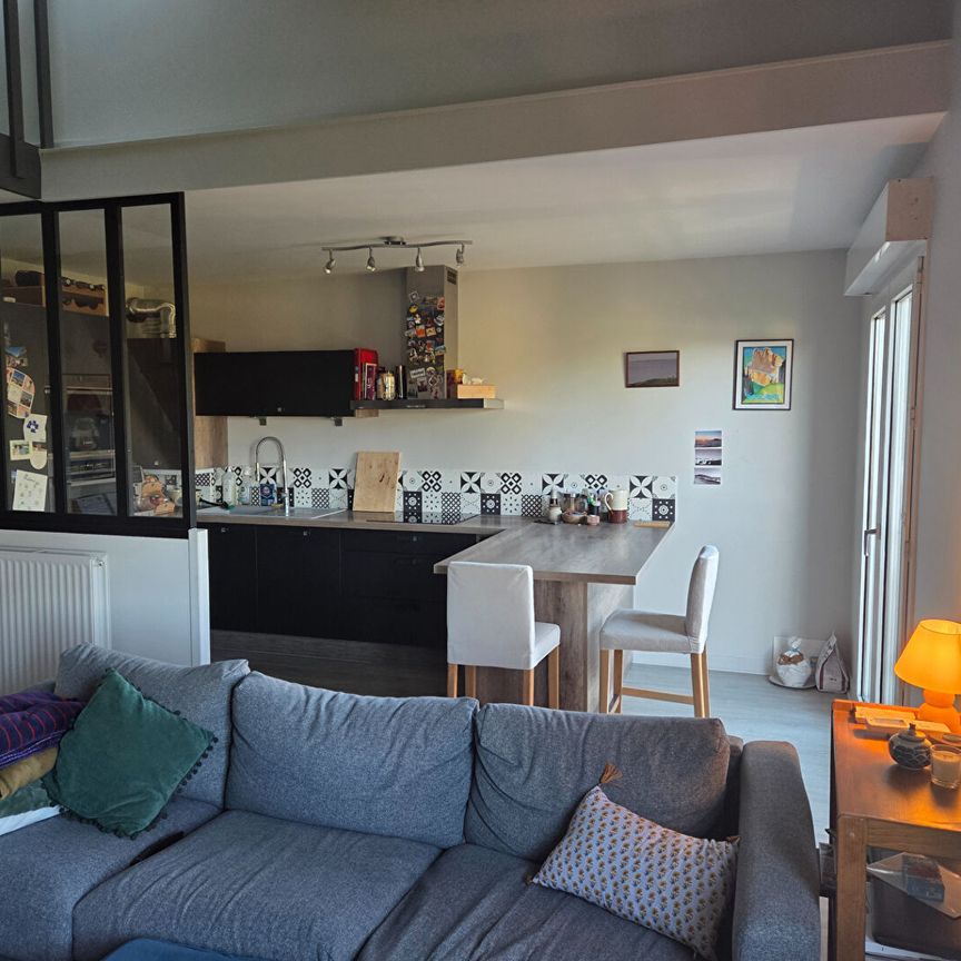 Location Appartement 4 pièces 81m² - Photo 1