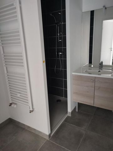 Location Appartement 2 pièces 48m² CUGNAUX 31270 - Photo 2