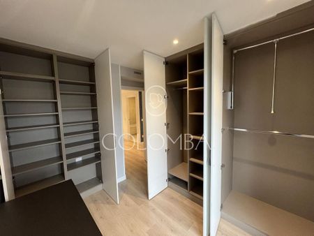 Luxury Apartment for rent in Madrid, Autonomous Region of Madrid - Photo 2