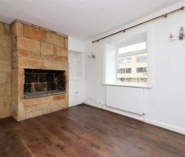 2 bedroom end of terrace house to rent - Photo 1