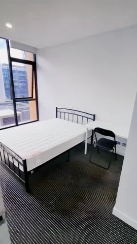 887 South Dowling Street, Sydney - Photo 3