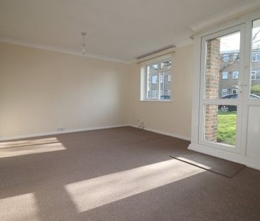 Jupps Lane, Goring-by-Sea, BN12 2 bedroom ground floor flat to rent - Photo 1