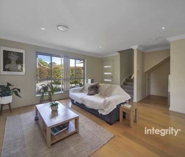 Location Location - Photo 6