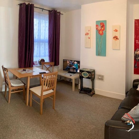 3 bedroom house - Photo 1