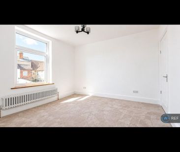 2 bedroom detached house to rent - Photo 4