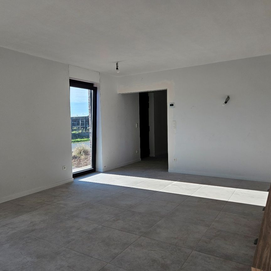 Huis te huur in Dessel met 4 slaapkamers - Photo 1