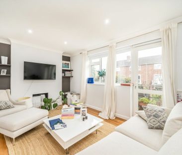 Norfolk Close - Photo 2