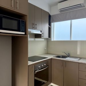 62 Carlisle Street ST KILDA - Photo 2