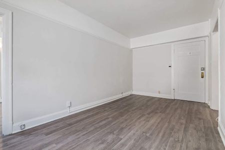 1 Bedroom - Photo 3