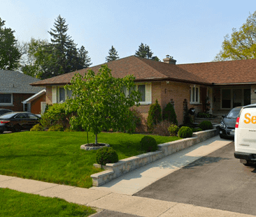 East Barrie: 3 Bed, 1.5 Bath Family Home, Melrose Ave. - Photo 1