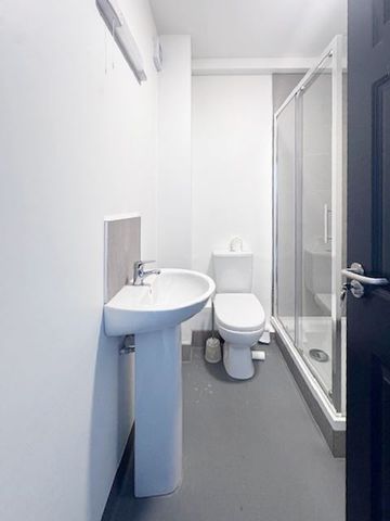 Apartment 2, 4 Saint Laurence Street, Drogheda, Louth - Photo 4