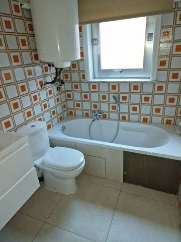 Appartement op eerste verdieping met 1 slaapkamer gelegen aan de Leieboorden - Photo 4