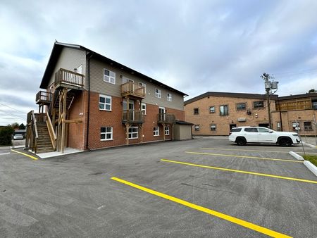 Penetanguishene: Newly Renovated 1 Bedroom Units Available, Tessier Dr. - Photo 5