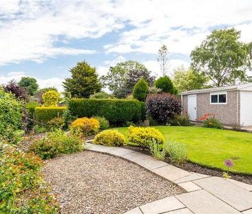 Belmont Grove, Rawdon, Leeds, West Yorkshire, LS19 - Photo 5