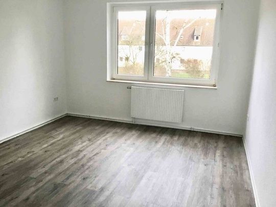 Gut geschnittene 3-Zimmer-Wohnung mit Balkon - Photo 1