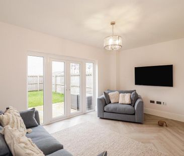 5 bedroom terraced house to rent - Photo 2